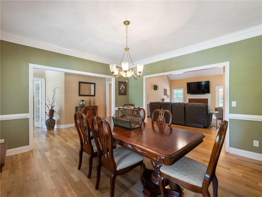 4523 Warwick Glen Place, Flowery Branch, Georgia image 5