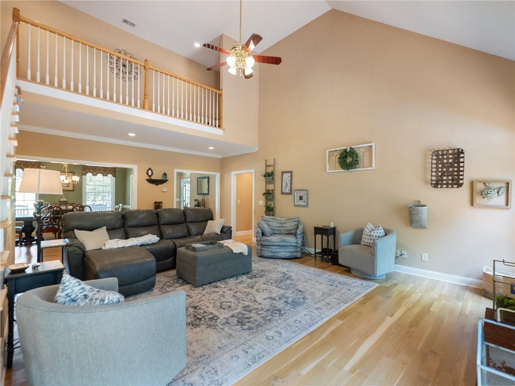 4523 Warwick Glen Place, Flowery Branch, Georgia image 11