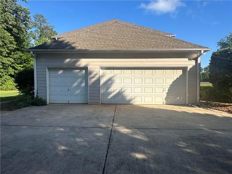 A home in Lilburn