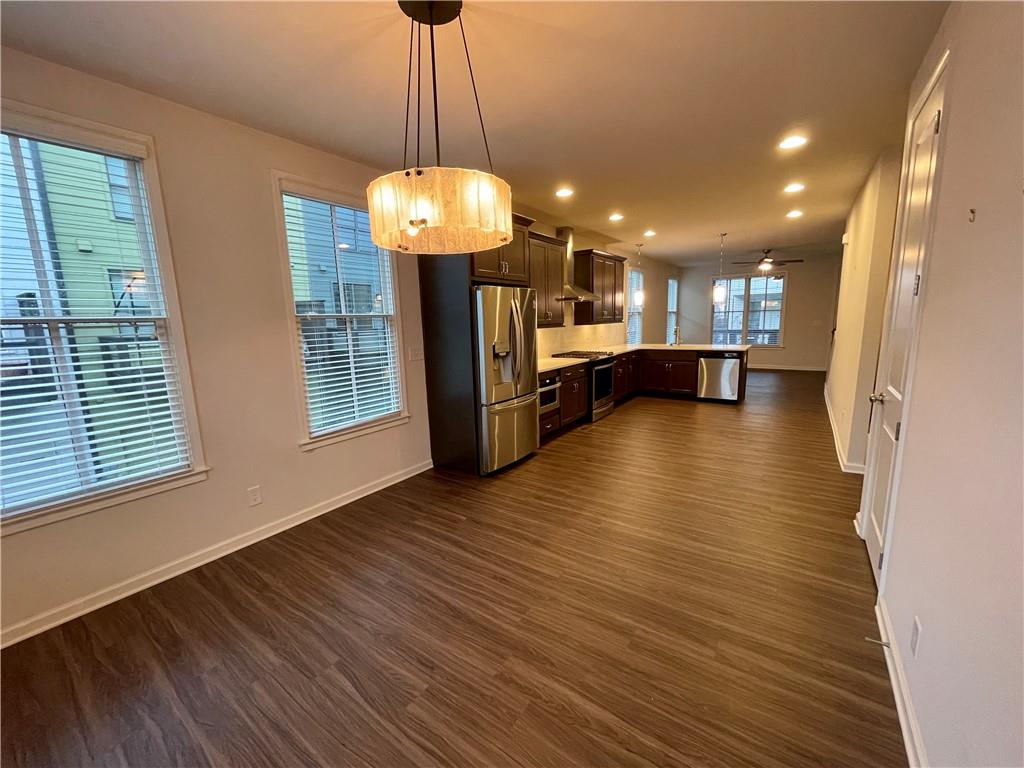 754 Dunlop Way