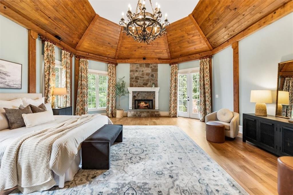 2432 Autumn Maple Drive