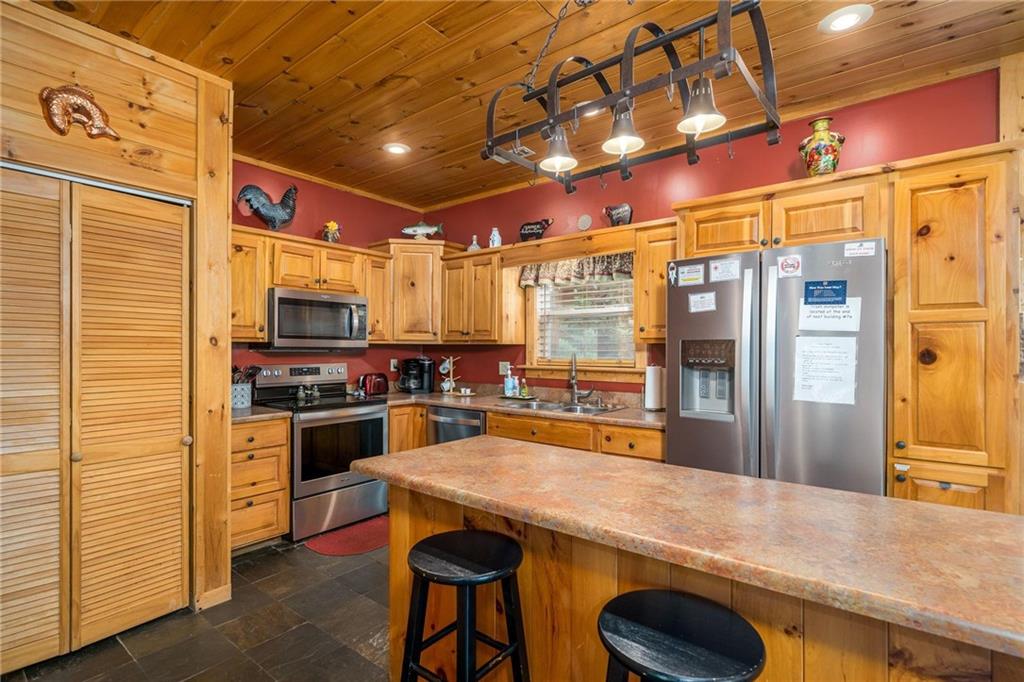 30C River Forest Place, Suches, Georgia image 10