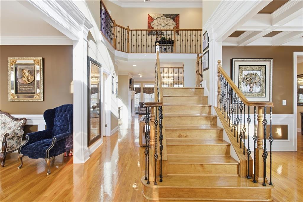 215 Fox Glove Drive