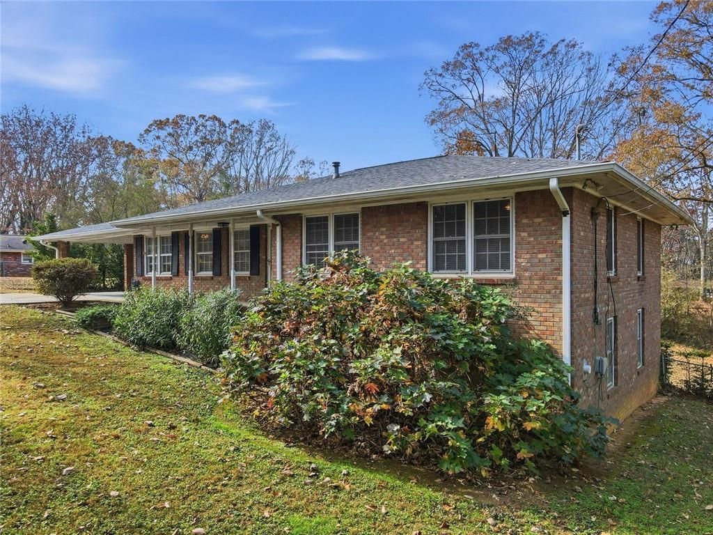Photo of 438 Mountainview Circle, Canton, GA 30115 (MLS # 7685814)