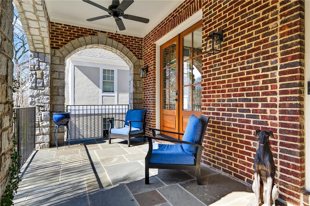 750 Yorkshire Road NE