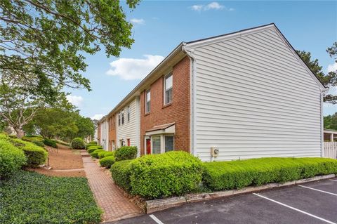 Photo of 102 Holcomb Ferry Road, Roswell, GA 30076 (MLS # 7743817)