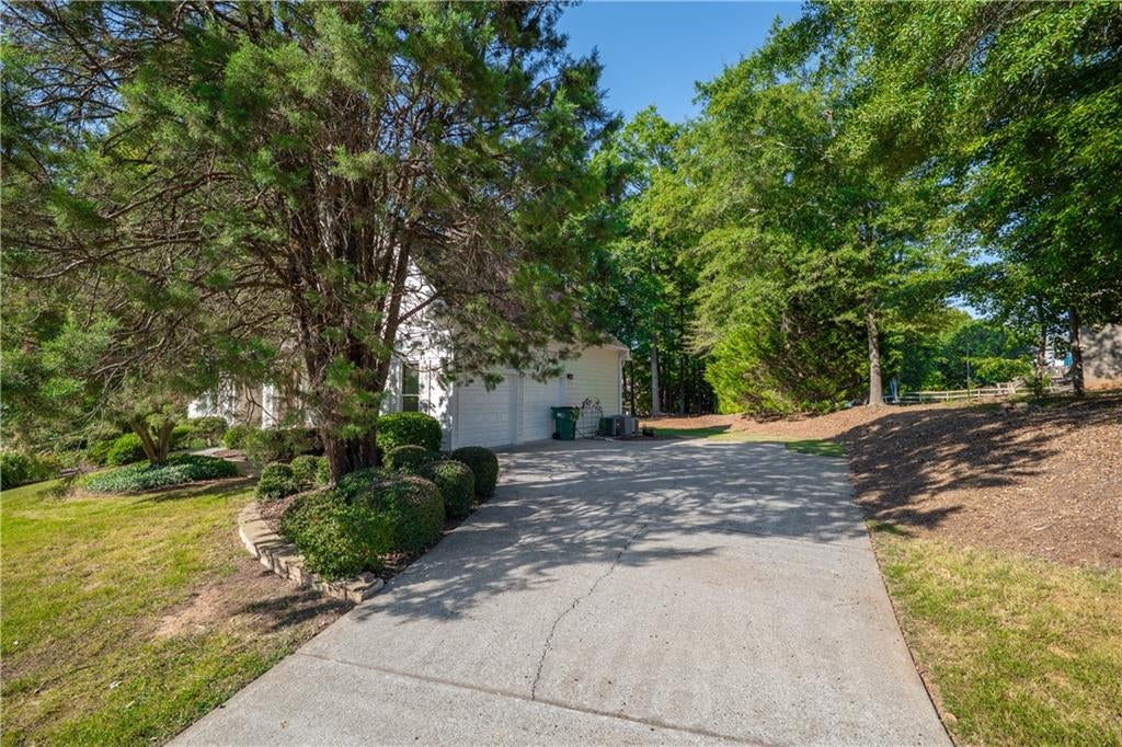 2059 Woodside Park Drive
