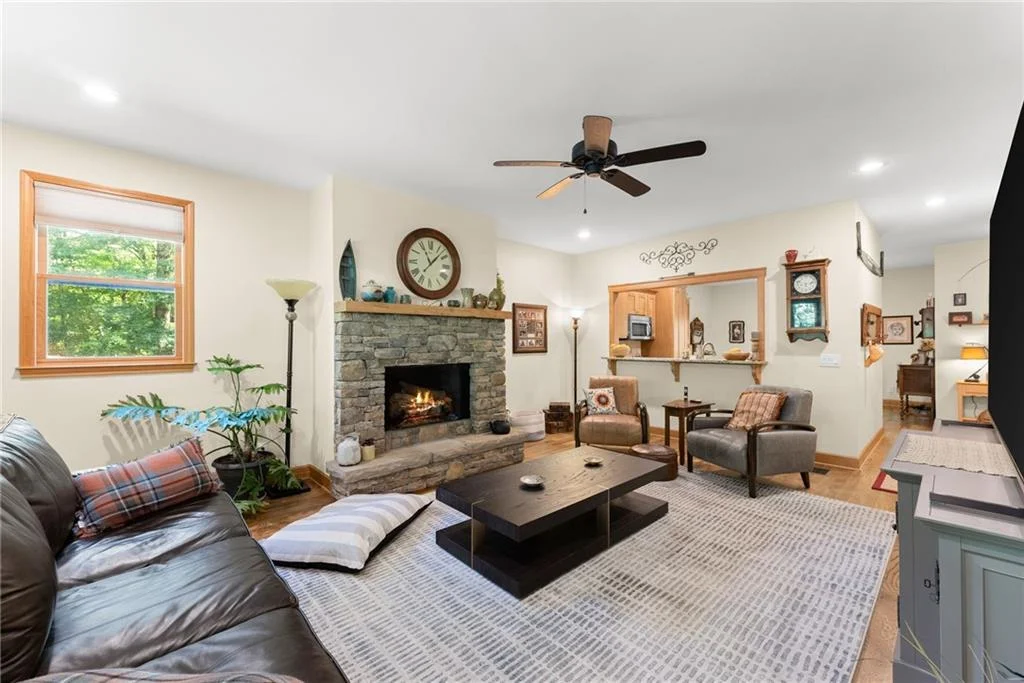 1088 Little Hawk Road