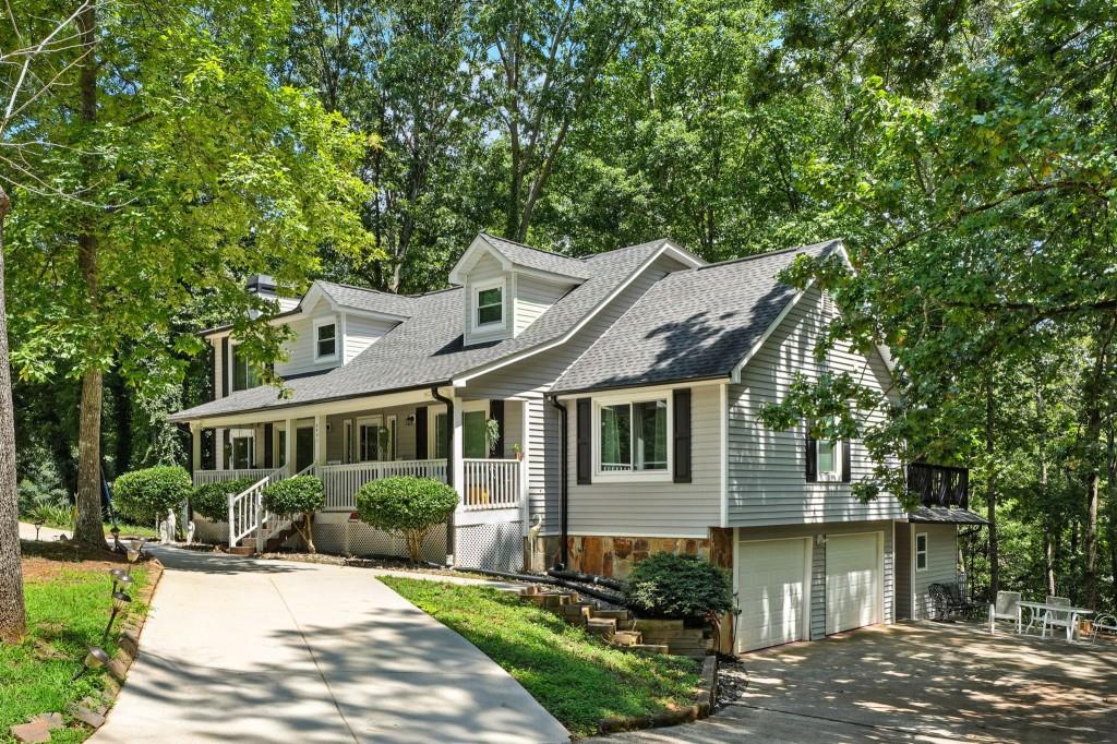 Creekwood Village - Residential