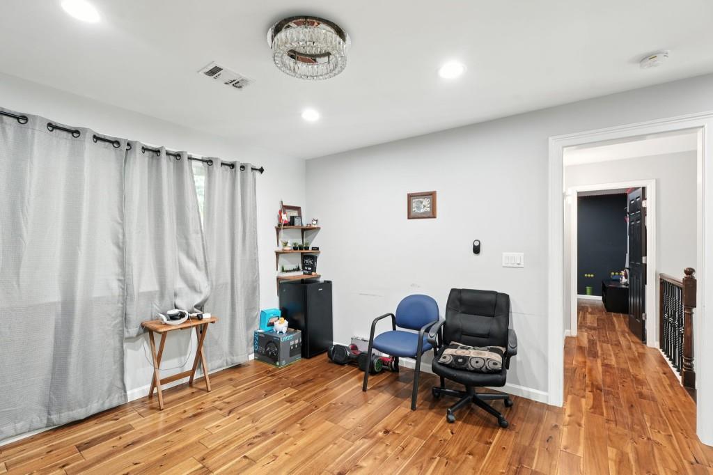 Creekwood Village - Residential