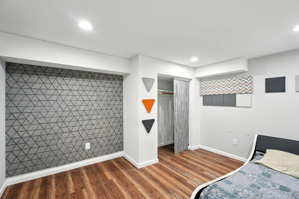 Creekwood Village - Residential