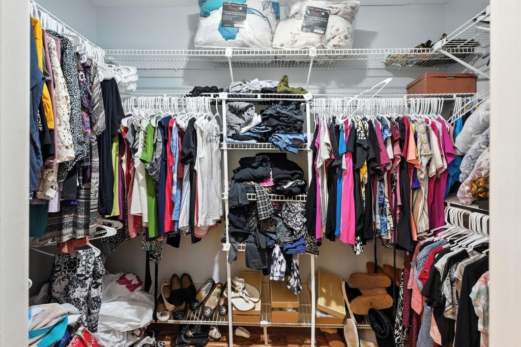 Creekwood Village - Residential