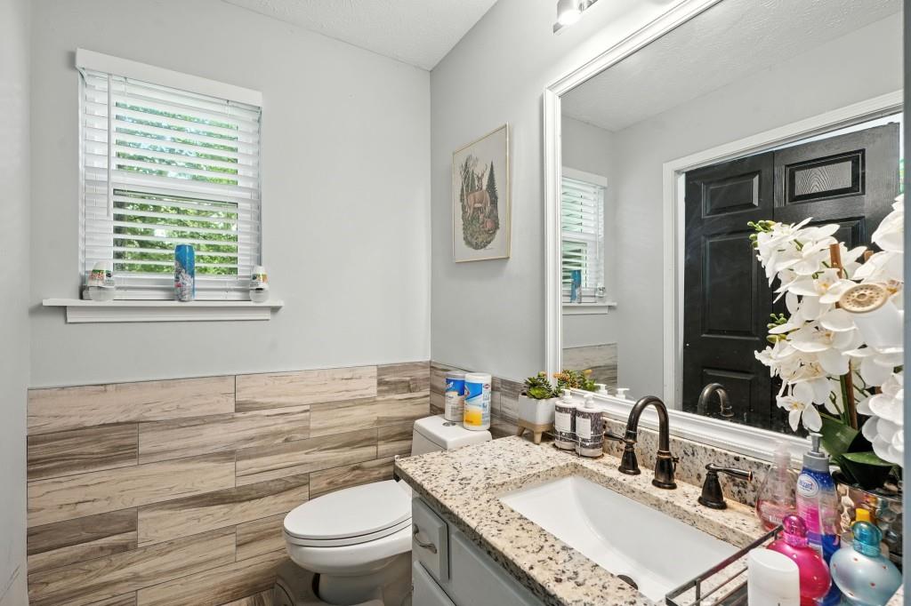 Creekwood Village - Residential