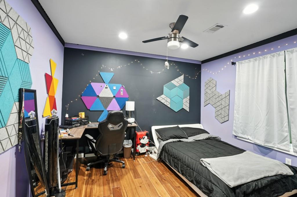 Creekwood Village - Residential