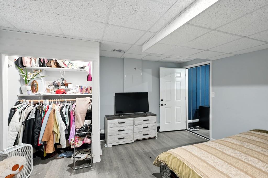 Creekwood Village - Residential