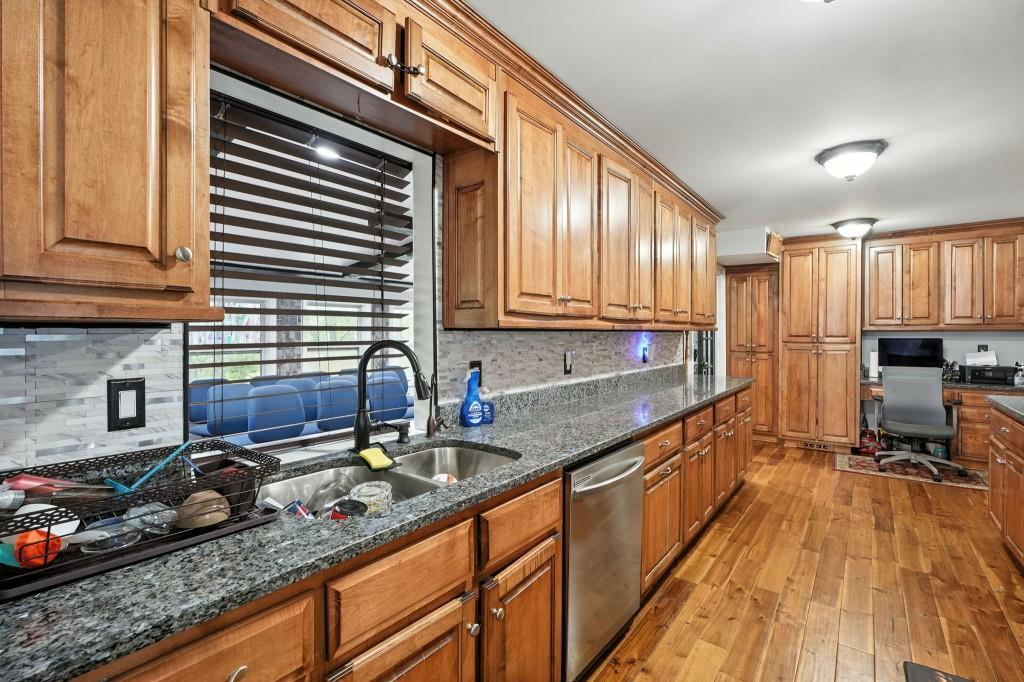 Creekwood Village - Residential