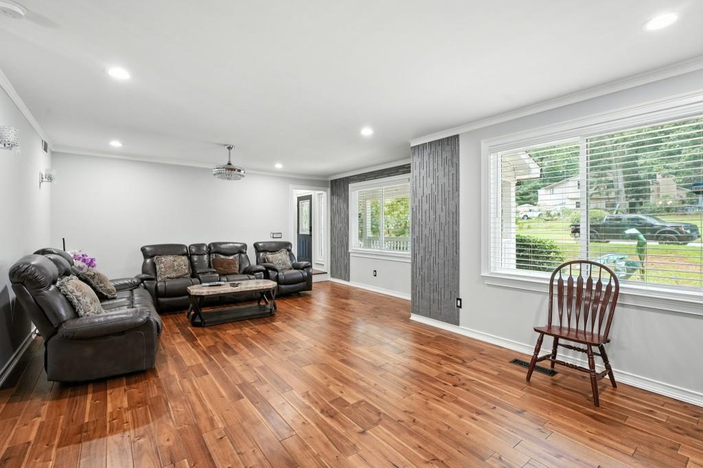 Creekwood Village - Residential