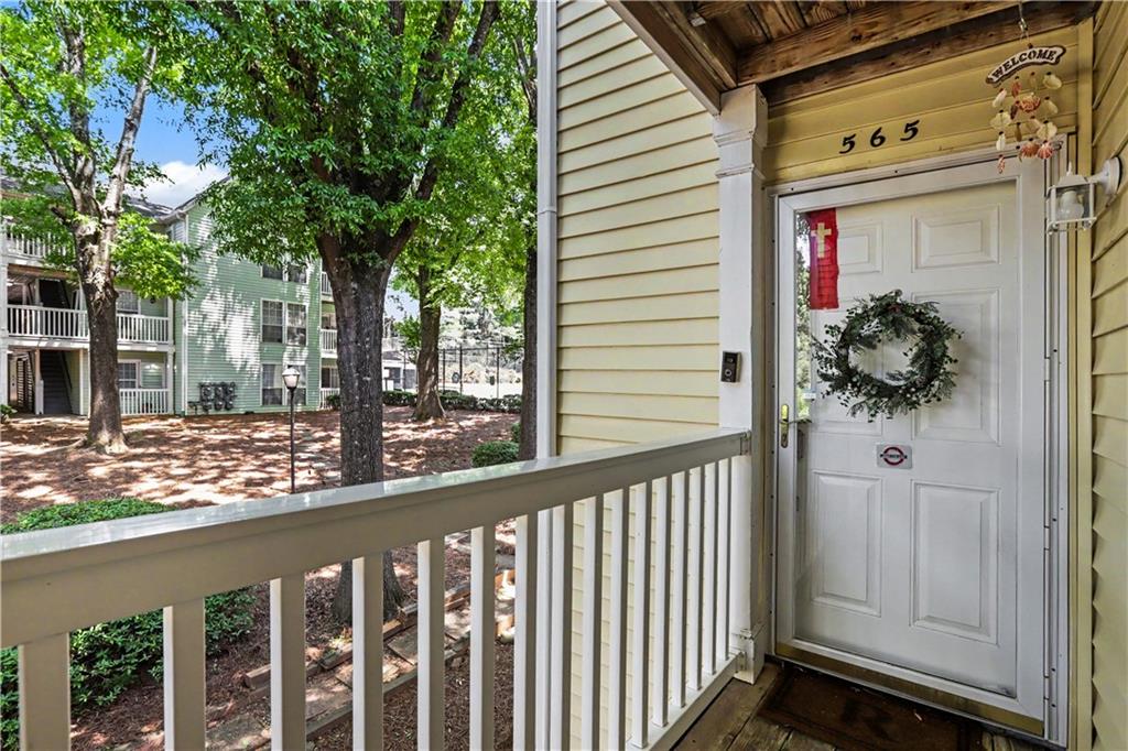 565 Old Cobblestone Trail