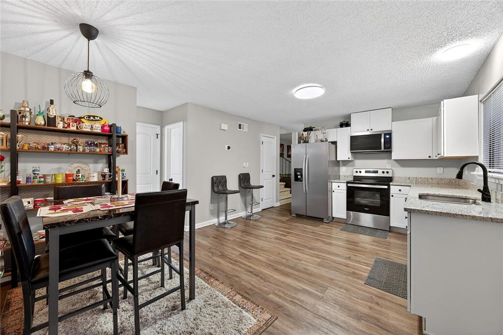 2739 Whitewater Court