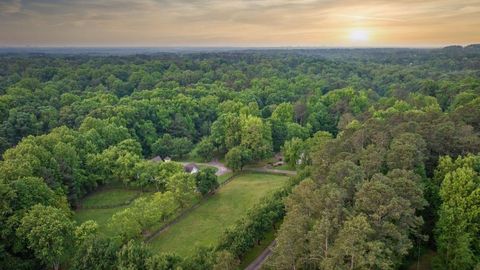 2585 Gelding Court NE Marietta GA 30062