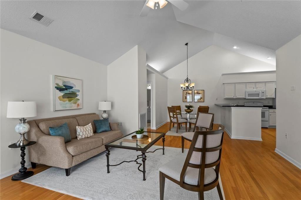 502 Sweet Apple Circle