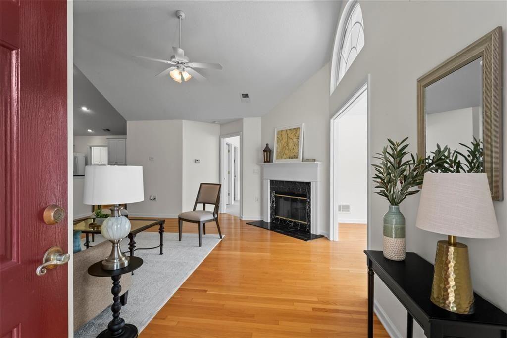 502 Sweet Apple Circle
