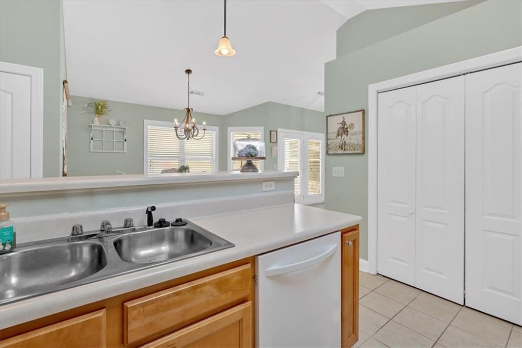 227 Katherine Court, Carrollton, Georgia image 23