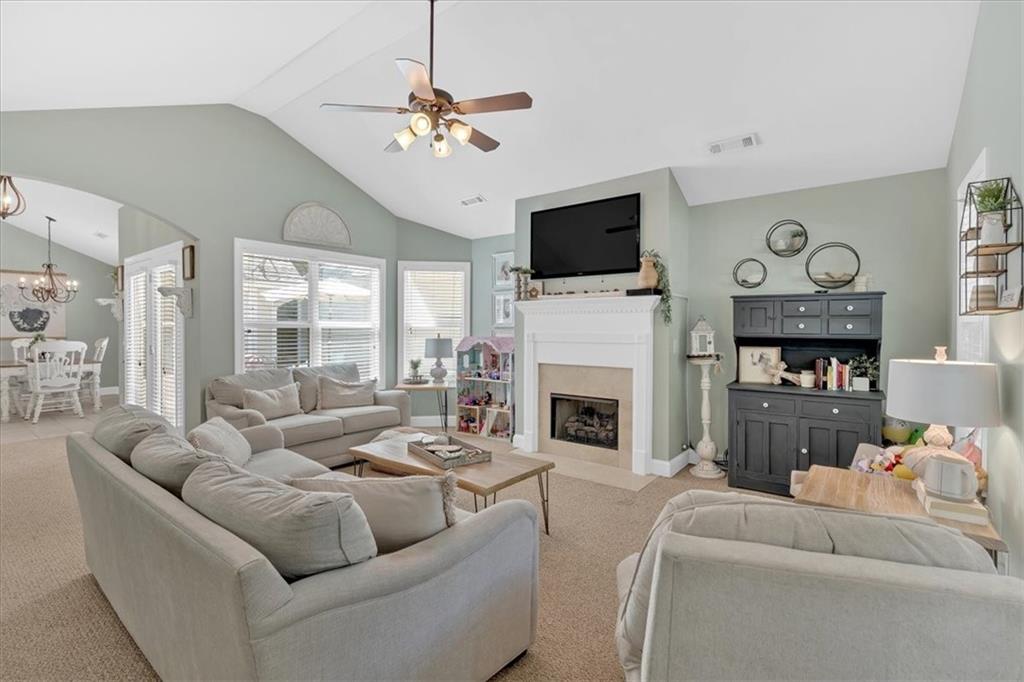 227 Katherine Court, Carrollton, Georgia image 12