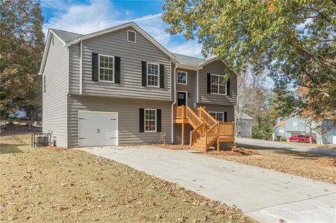 Homes For Sale - 7101 Hazelwood Drive<br/> Clayton County, Jonesboro, GA 30236