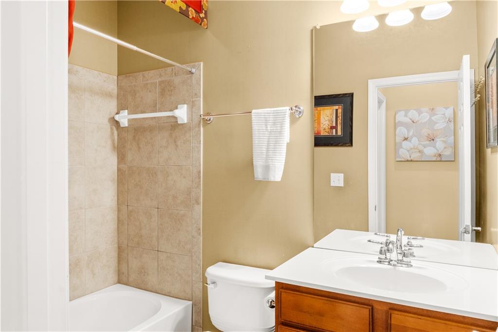 450 Hammersmith Drive, Suwanee, Georgia image 18