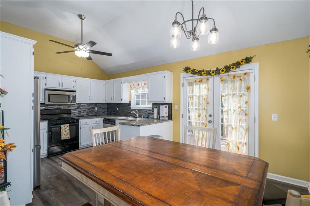 304 Ridge Hill Circle, Canton, Georgia image 7
