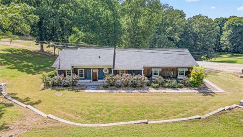Homes For Sale - 7375 Bear Mountain Road<br/> Dawsonville, GA 30534
