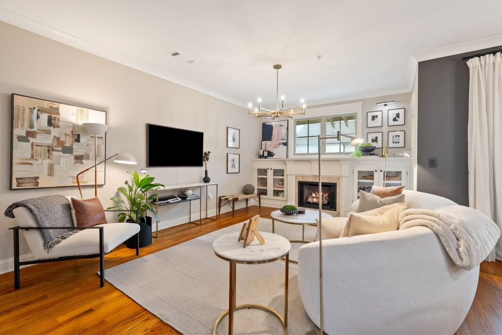 1242 Morton Trce Trace SE