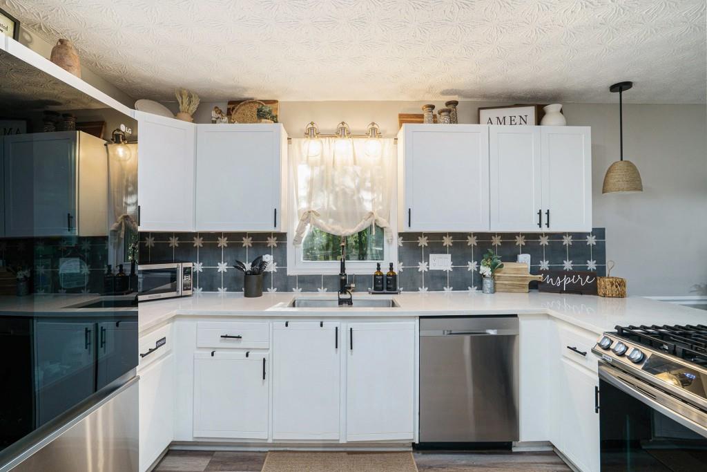 Victoria Downs - Residential