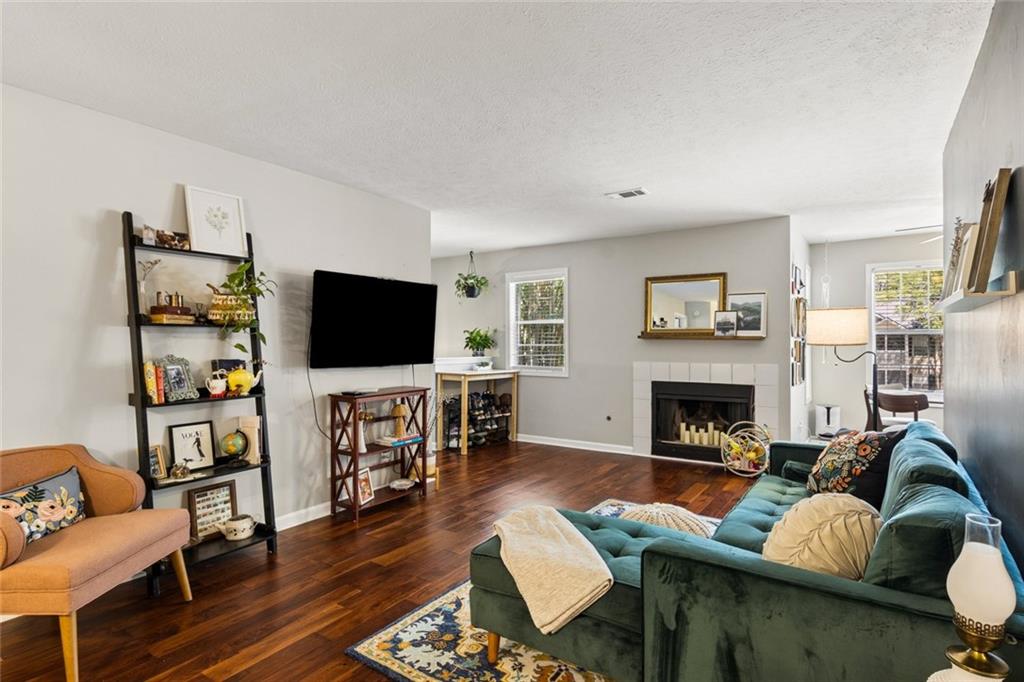 804 Peachtree Forest Avenue