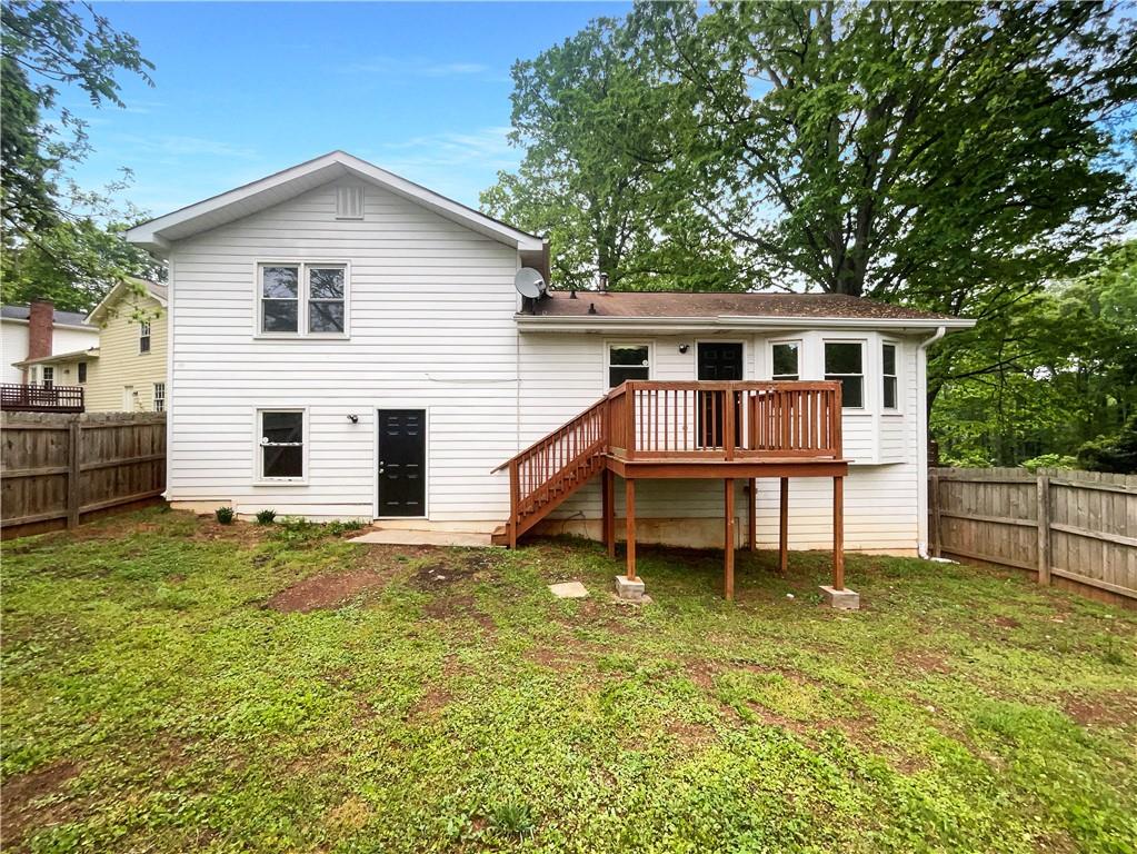 2067 Wellborn Close, Lithonia, Georgia image 18