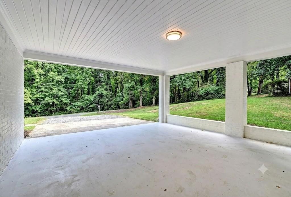 1413 Thomas Road