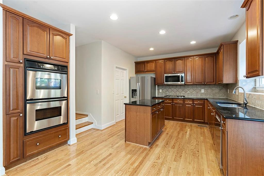 Laurel Cove - Residential Lease