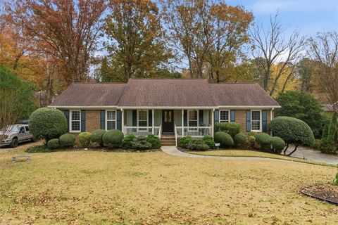 621 Windgrove Road SE Marietta GA 30067