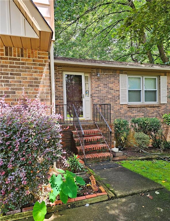 1261 REILLY Lane