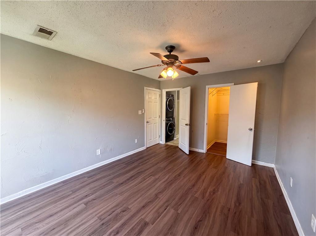 2725 Flintlock Place