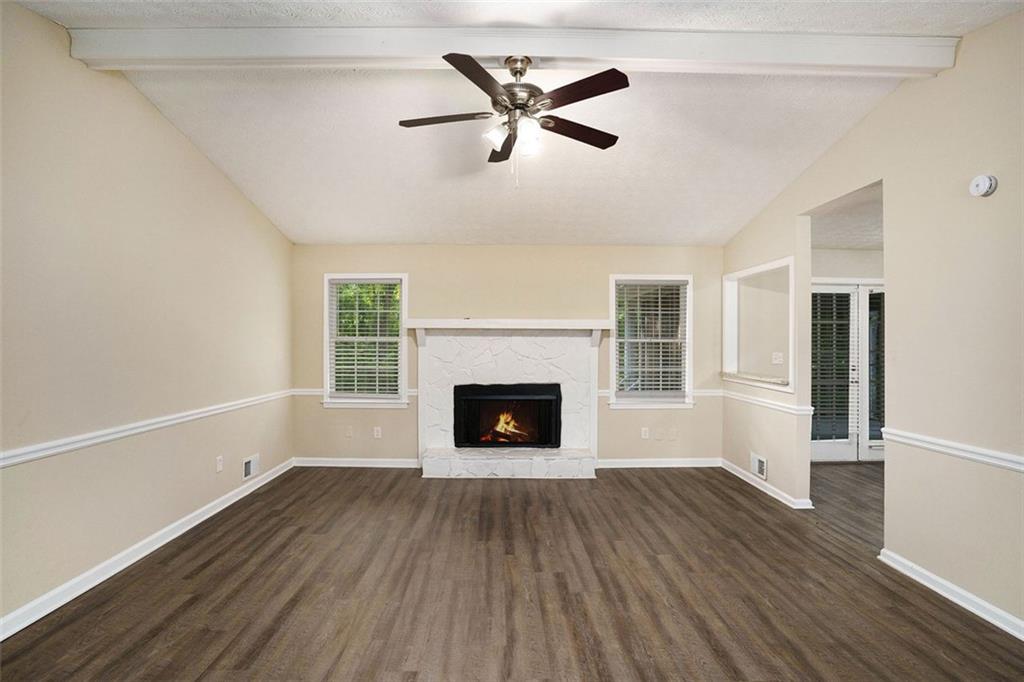 2895 FAIRVIEW Road