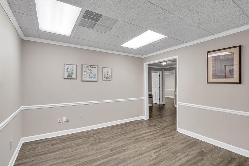 425 E Crossville Road 213