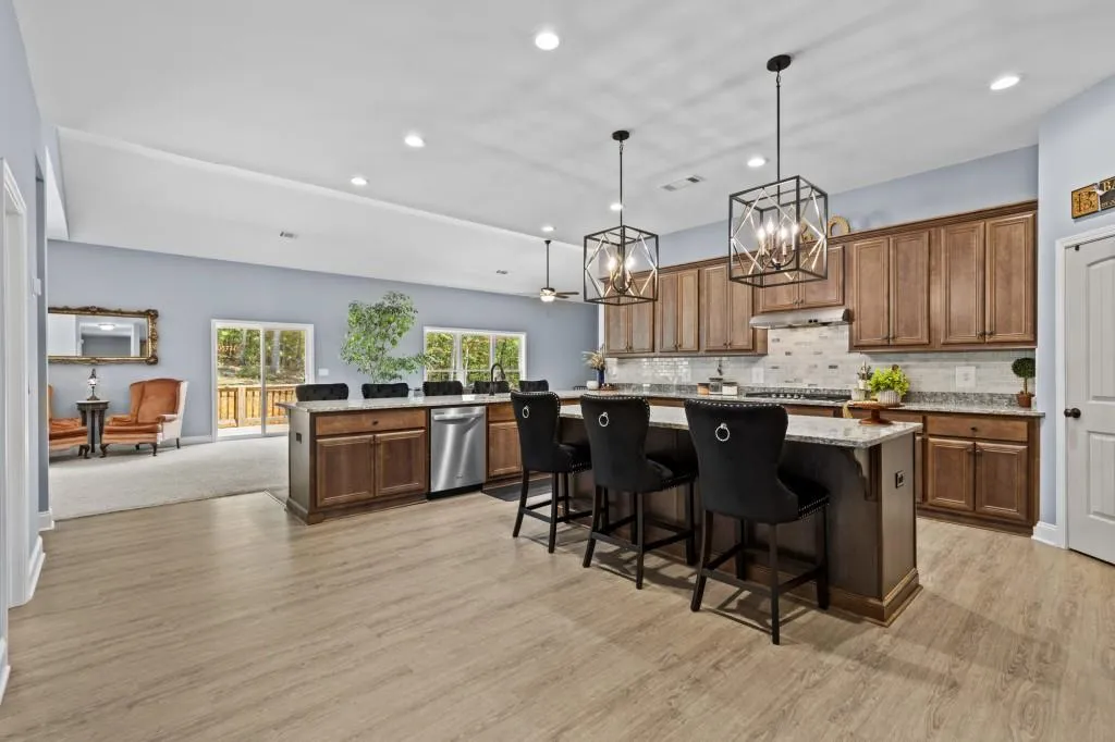 Dawsonville, Georgia 30534, United States, 3 Bedrooms Bedrooms, ,3 BathroomsBathrooms,Residential,Active,42260