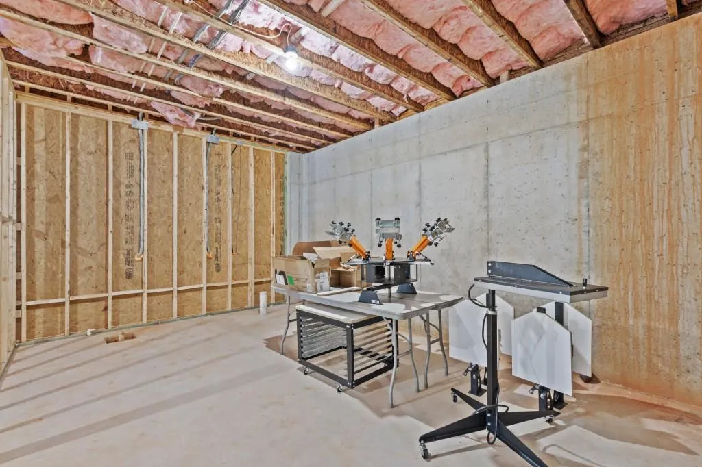 Dawsonville, Georgia 30534, United States, 3 Bedrooms Bedrooms, ,3 BathroomsBathrooms,Residential,Active,42260