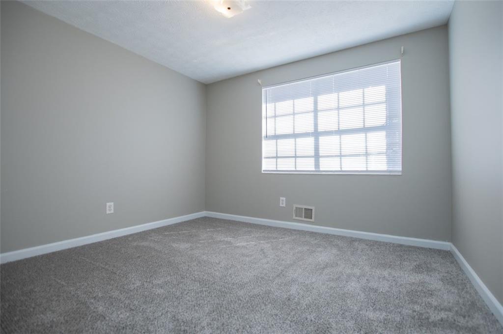 6355 Valhalla Drive, Douglasville, Georgia image 32