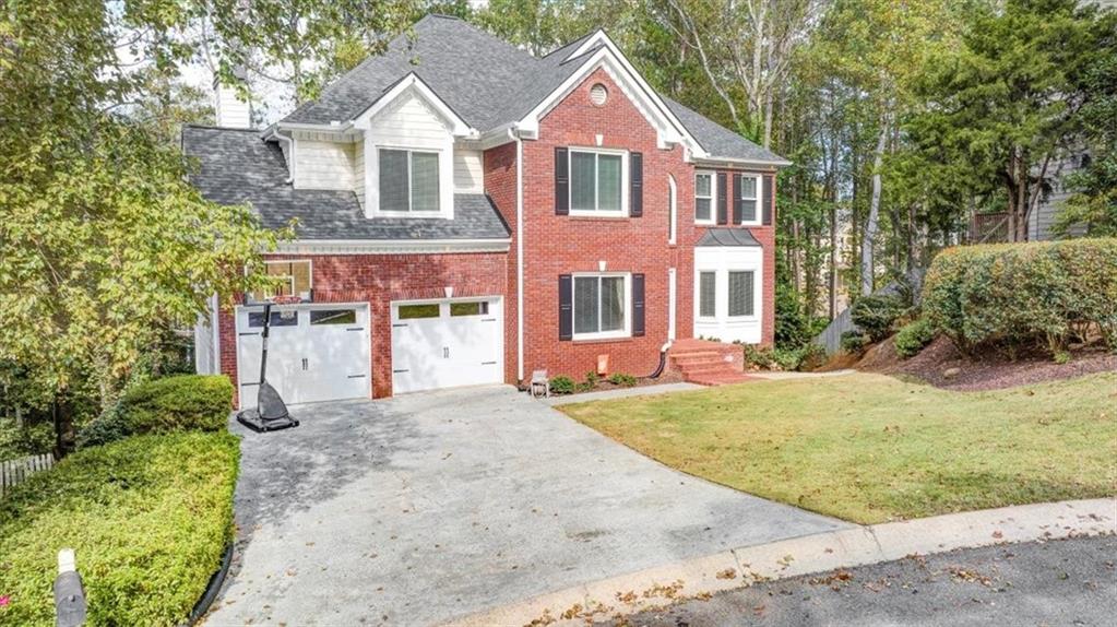 1364 Fallsbrook Way NW