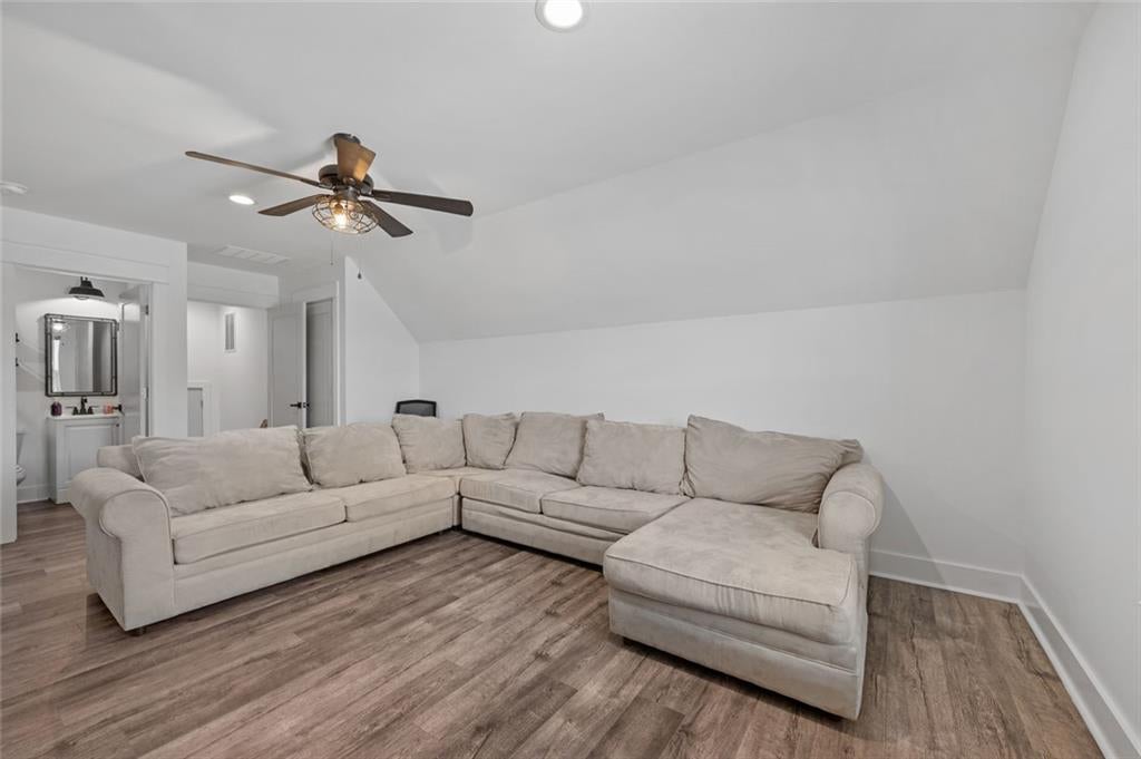 449 Hollingshed Rd, Dallas, GA, 30132, USA, 5 Bedrooms Bedrooms, ,4 BathroomsBathrooms,Residential,Active,449 Hollingshed Rd,7783802