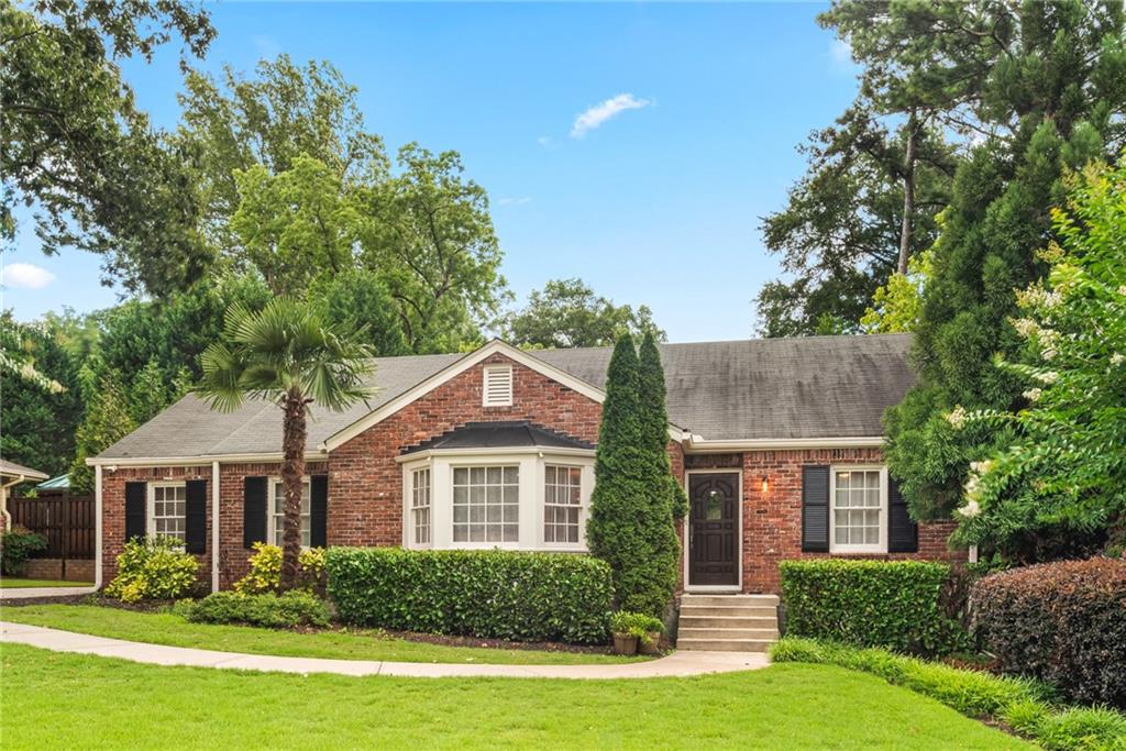 1257 Briar Hills Drive NE