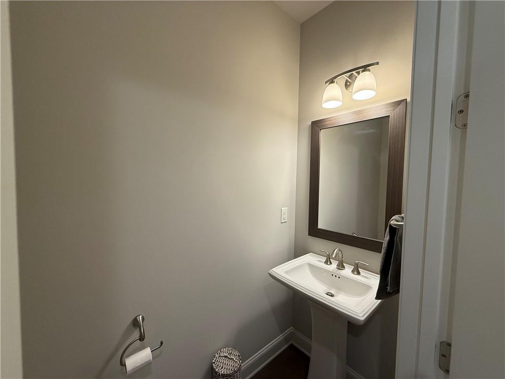 2021 Towneship Trail, Roswell, Georgia image 7